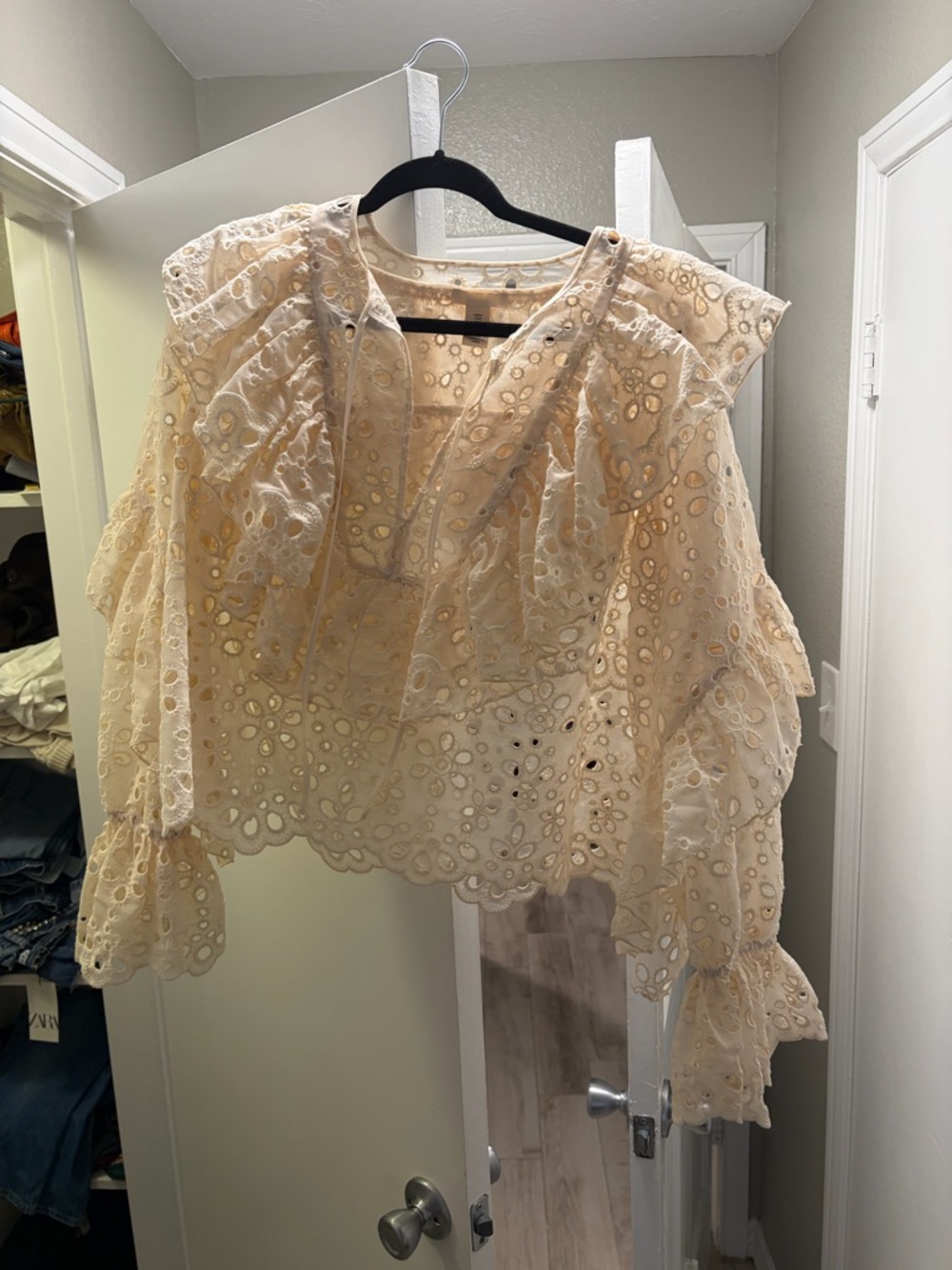 Lace Eyelet Puff-Sleeve Top - Cream